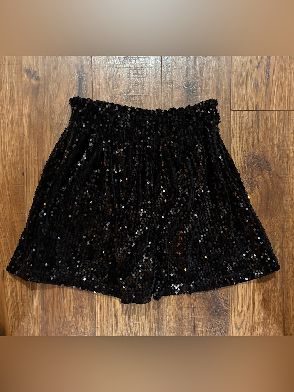NWT SPACE 46 Women's Black Sequin Shorts - Sparkle Party Shorts Size M